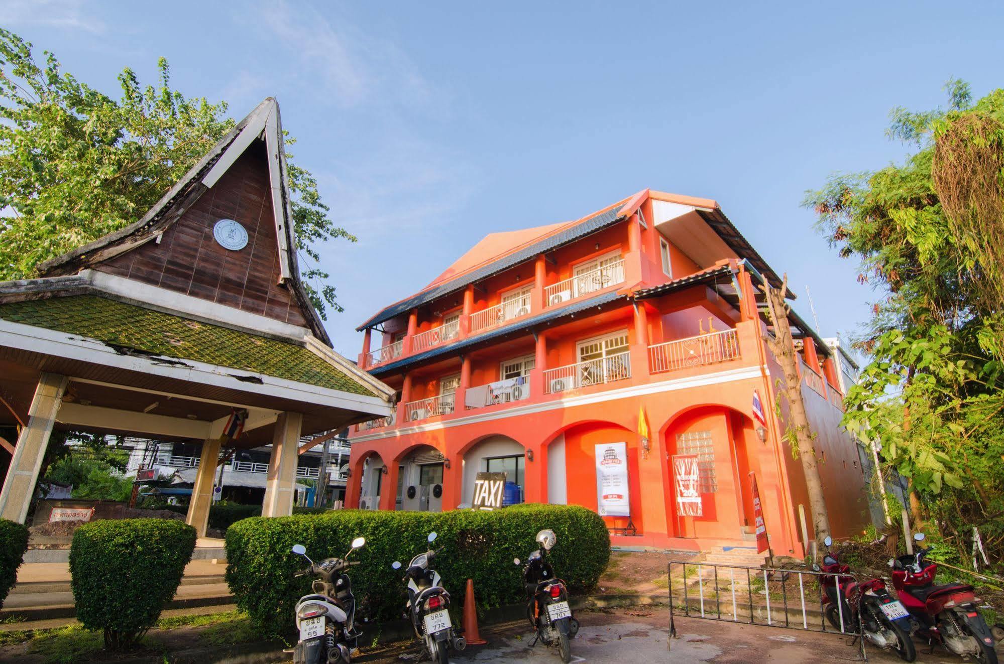 The Orange Pier Guesthouse Ban Bang Chak  Esterno foto
